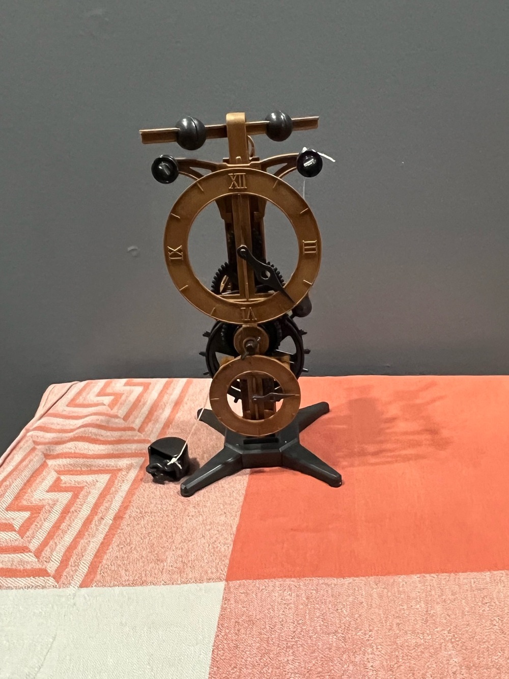 Academy Da Vinci clock Model - Picture 2 of 4